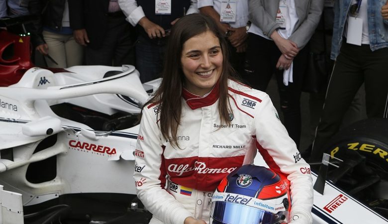 Μια γυναίκα στο τιμόνι μονοθεσίου της Formula 1