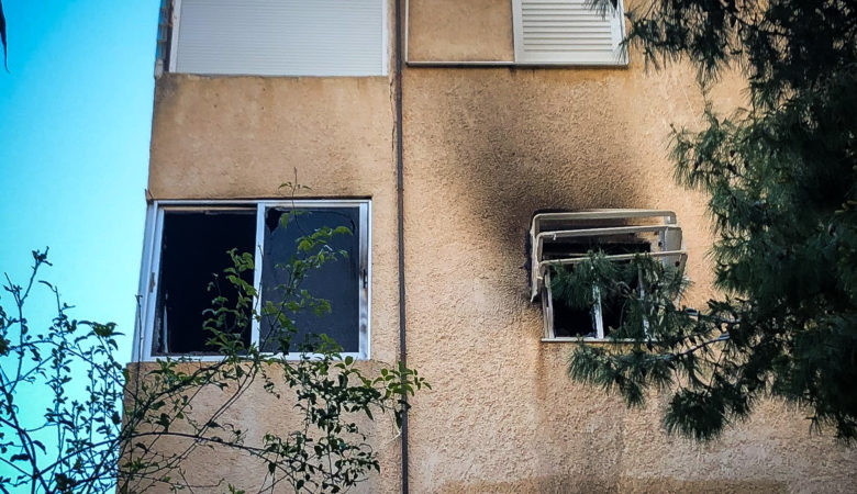 Το τραγικό τέλος του βρέφους που κάηκε ζωντανό στη Βάρκιζα – Απολογείται η μητέρα του