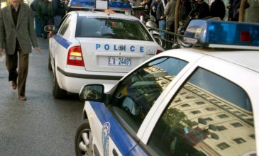 Συνελήφθη 13χρονος για ληστείες και κλοπές από διερχόμενους οδηγούς στην περιοχή των Αχαρνών