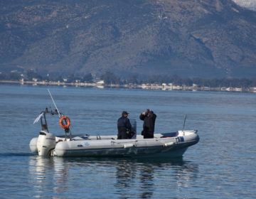 Σε εξέλιξη οι έρευνες στην περιοχή Λαμπίρι Αχαΐας για τον εντοπισμό ενός 27χρονου που είχε πάει για υποβρύχιο ψάρεμα