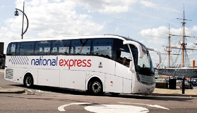Επιβάτες λεωφορείου γνωρίστηκαν στη διαδρομή και συνελήφθησαν επειδή…έκαναν σεξ