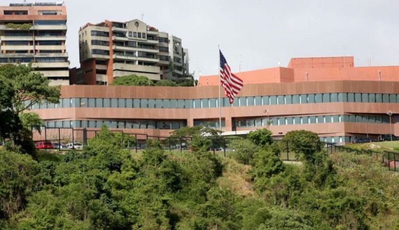 Διορία 72 ωρών στους διπλωμάτες των ΗΠΑ να εγκαταλείψουν τη Βενεζουέλα