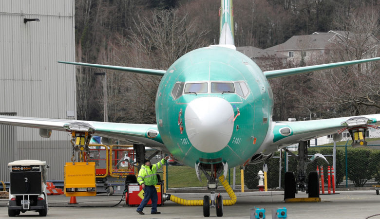 «Το Boeing 737 Μax 8 δεν είναι για να πετάξει» – Τι τονίζει ο Ακριβός Τσολάκης για τους κινδύνους στα συγκεκριμένα αεροσκάφη