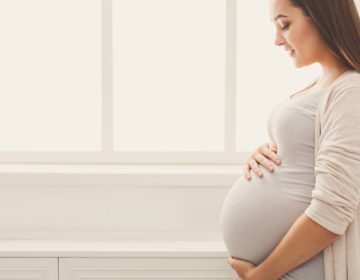 Αντίστροφη μέτρηση για την ενεργοποίηση της πλατφόρμας για το επίδομα μητρότητας σε μη μισθωτές
