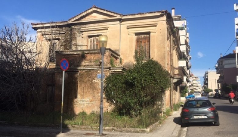 Βρέθηκε απαγχονισμένος σε εγκαταλελειμμένο σπίτι στο Αγρίνιο
