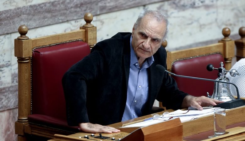 «Υπερασπίστηκα την τιμή του πολιτικού κόσμου και τα αισθήματα ομοψυχίας της ελληνικής παροικίας»