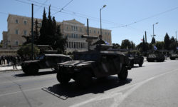 Στις 11:00 η μεγάλη στρατιωτική παρέλαση στο κέντρο της Αθήνας