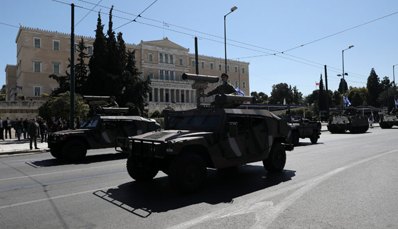 Στις 11:00 η μεγάλη στρατιωτική παρέλαση στο κέντρο της Αθήνας