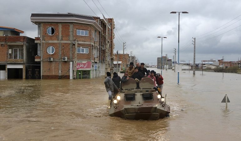 Τουλάχιστον 18 νεκροί και 68 τραυματίες από τις πλημμύρες στο Ιράν