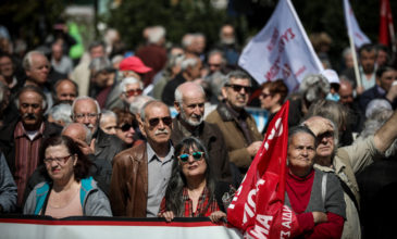 Πορεία διαμαρτυρίας συνταξιούχων στη Θεσσαλονίκη