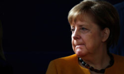 Πόλεμος στην Ουκρανία: Η Γερμανία προτείνει την Μέρκελ ως διεθνή διαμεσολαβήτρια για την κρίση