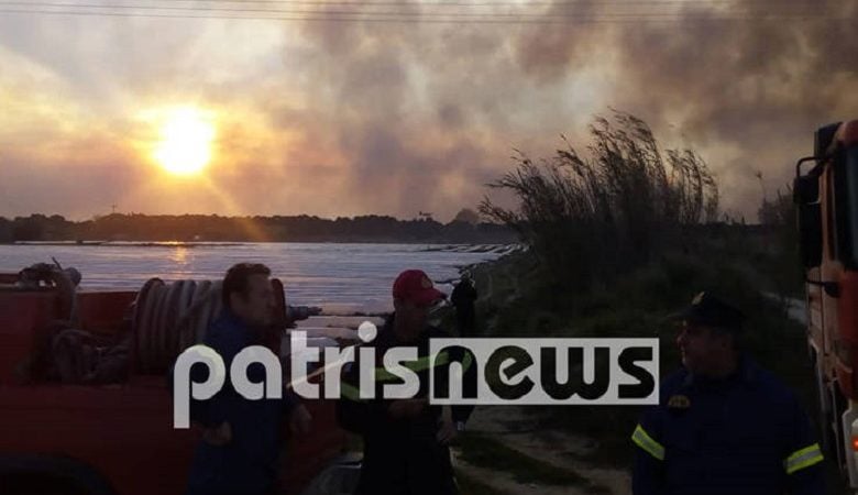 Μαίνεται η πυρκαγιά στο Κουνουπέλι στο δάσος της Στροφυλιάς