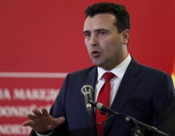 Ιστορική στιγμή η επίσκεψη Τσίπρα στα Σκόπια, εκτίμησαν Μέρκελ και Ζάεφ
