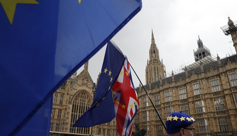 Για Brexit χωρίς συμφωνία ετοιμάζεται το Λονδίνο