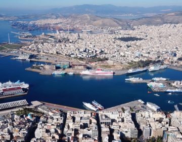 Αναχώρησε από το λιμάνι του Πειραιά το επιβατηγό πλοίο «ΕΛΥΡΟΣ» για τα Χανιά μετά την αποκατάσταση της μηχανικής βλάβης