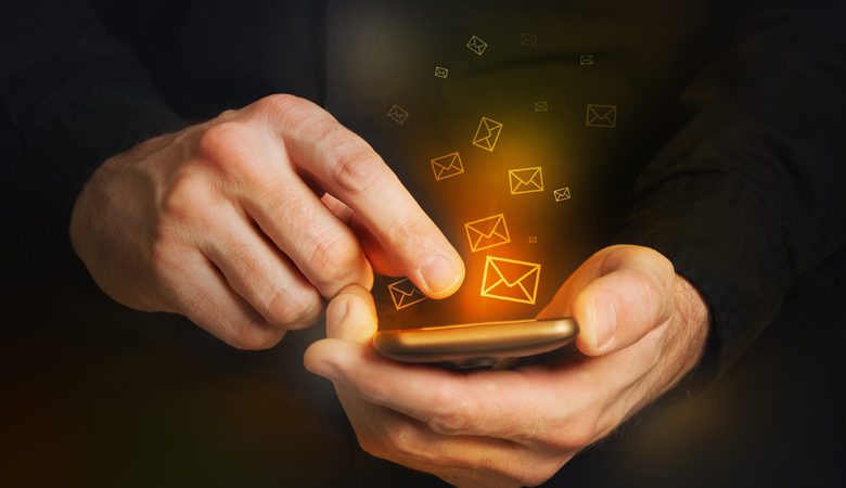 Κορονοϊός: Περισσότερα από 4 εκατ. SMS έχουν σταλεί στο 13033