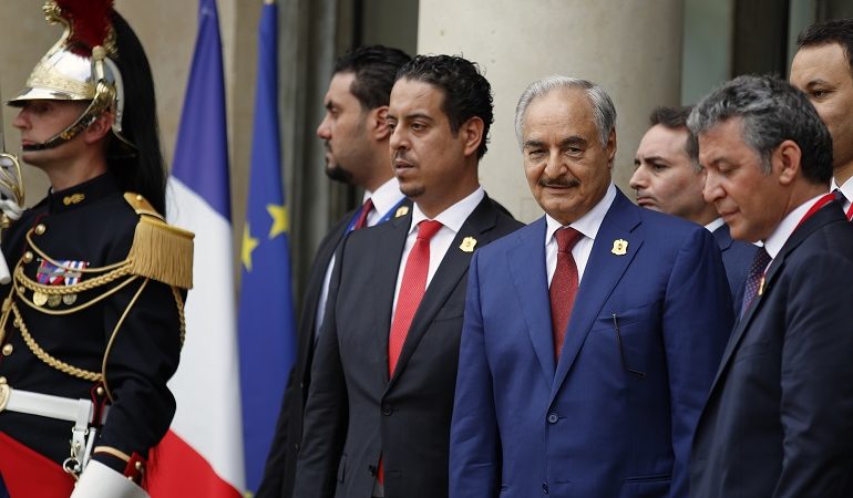 Ο Λίβυος πολέμαρχος Χαφτάρ και Τουρκία είναι έτοιμοι να «ματώσουν» ο ένας τον άλλο