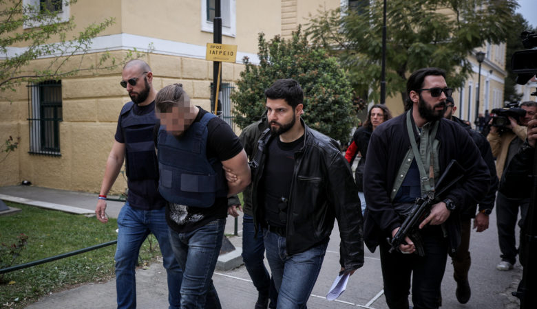 Μια απόδειξη από ρούχα οδήγησε στη σύλληψη του Βούλγαρου