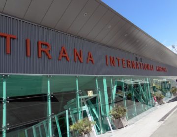 Κινηματογραφική ένοπλη ληστεία στο αεροδρόμιο των Τιράνων