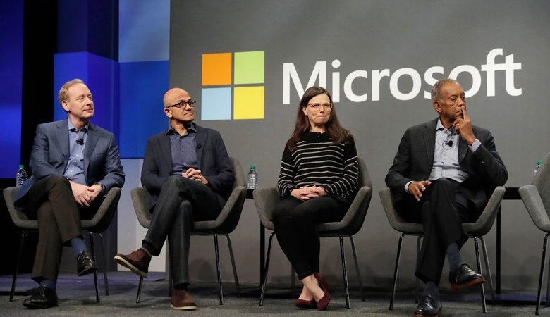 To σκοτεινό μυστικό της Microsoft όπως το εξομολογούνται γυναίκες υπάλληλοί της