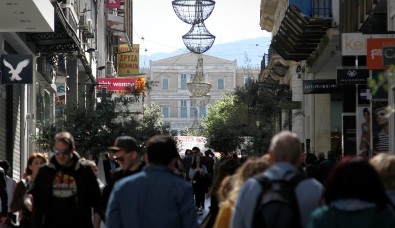 Κορονοϊός: «Θα μολυνθεί το 50% του πληθυσμού της Ελλάδας»