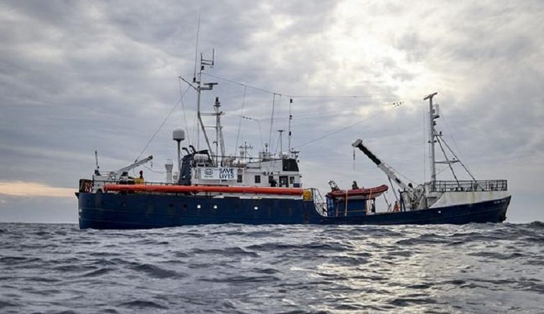 Βρέθηκε λύση για 62 εγκλωβισμένους μετανάστες στη μέση της Μεσογείου