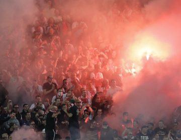 Συλλήψεις 50 οπαδών του Άγιαξ με «φονικά όπλα»