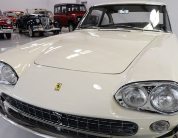 Μια Ferrari βαριά σαν ιστορία πωλείται έναντι 440.000 ευρώ