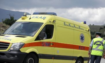Tροχαίο στην Περιφερειακή Οδό Θεσσαλονίκης: Αυτοκίνητο εξετράπη της πορείας του, τραυματίστηκε ο οδηγός