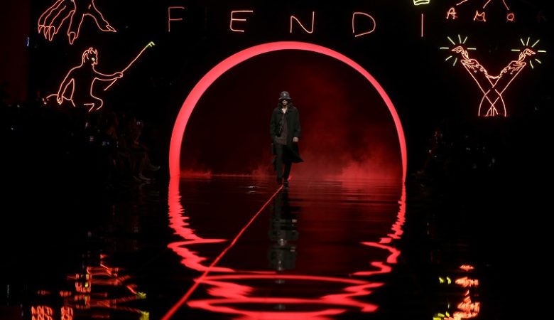 Επίδειξη μόδας στη Σαγκάη ετοιμάζει ο οίκος μόδας Fendi