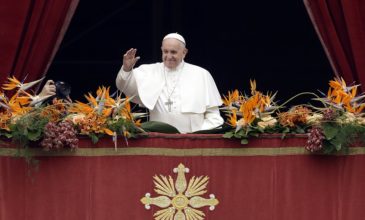 Συγκλονίζει ο Πάπας Φραγκίσκος: Έβγαλαν ενάμιση λίτρο υγρό από τον πνεύμονα, βρισκόμουν μεταξύ ζωής και θανάτου