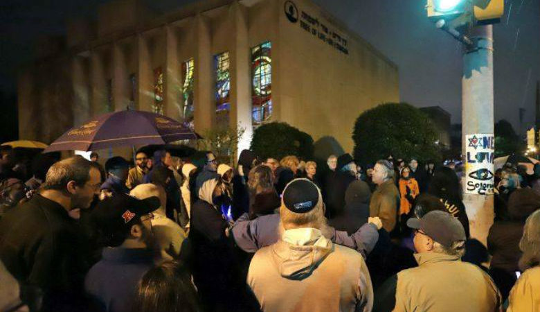 19χρονος άνοιξε πυρ σε συναγωγή γεμάτη πιστούς στο Σαν Ντιέγκο