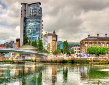 Την απόσχιση εξετάζει η Βόρεια Ιρλανδία αν υπάρξει σκληρό Brexit