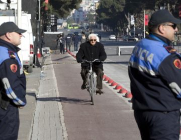 Κατέβασαν τις δίγλωσσες πινακίδες σε μειονοτικά χωριά της Αλβανίας
