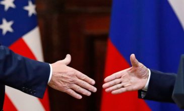 Προσεχώς συνάντηση Πούτιν-Τραμπ προαναγγέλει το Κρεμλίνο