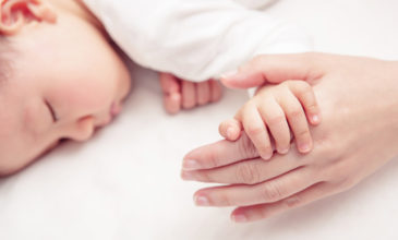 Επίδομα γέννησης: Αυτές είναι οι προϋποθέσεις για να το λάβετε