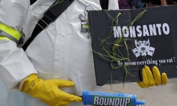 H Monsanto φακέλωνε εκατοντάδες άτομα που ήταν ενάντια στα ζιζανιοκτόνα