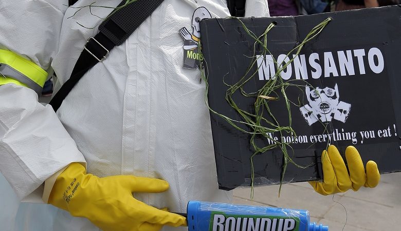 H Monsanto φακέλωνε εκατοντάδες άτομα που ήταν ενάντια στα ζιζανιοκτόνα