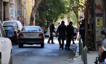 Εξαρθρώθηκαν δύο συμμορίες αλλοδαπών που λυμαίνονταν το κέντρο της Αθήνας