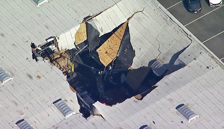 F-16 συνετρίβη σε κτίριο στην Καλιφόρνια
