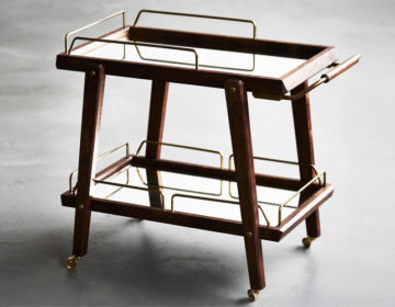 Ο «Εργένης» είναι ένα τροχήλατο μπαράκι αξίας 7.700 ευρώ