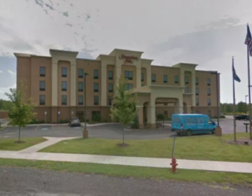 Καθηγήτρια έστελνε γυμνές φωτογραφίες της σε μαθητή και ζητούσε το ίδιο