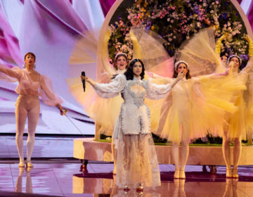 Eurovision 2019: Η άψογη εμφάνιση της Κατερίνας Ντούσκα στη σκηνή του Τελ Αβίβ