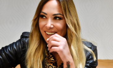 Η Μελίνα Ασλανίδου εγκλωβίστηκε στο λιμάνι του Βόλου