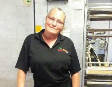 Την απέλυσαν επειδή έδωσε φαγητό σε μαθητή που δεν είχε χρήματα