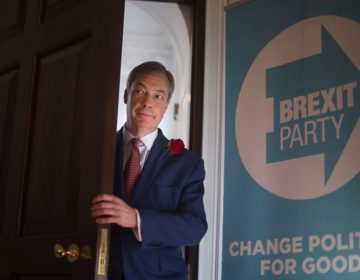 Στο στόχαστρο της εκλογικής επιτροπής το «Brexit» του Φάρατζ