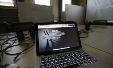Wikipedia κατά Άγκυρας για τον αποκλεισμό της ιστοσελίδας στην Τουρκία