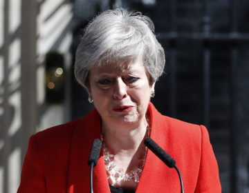 Οι πρώτες αντιδράσεις στην παραίτηση της Μέι