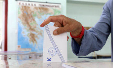 Exit poll: Πώς ψήφισαν οι νέοι που είχαν δικαίωμα ψήφου για πρώτη φορά