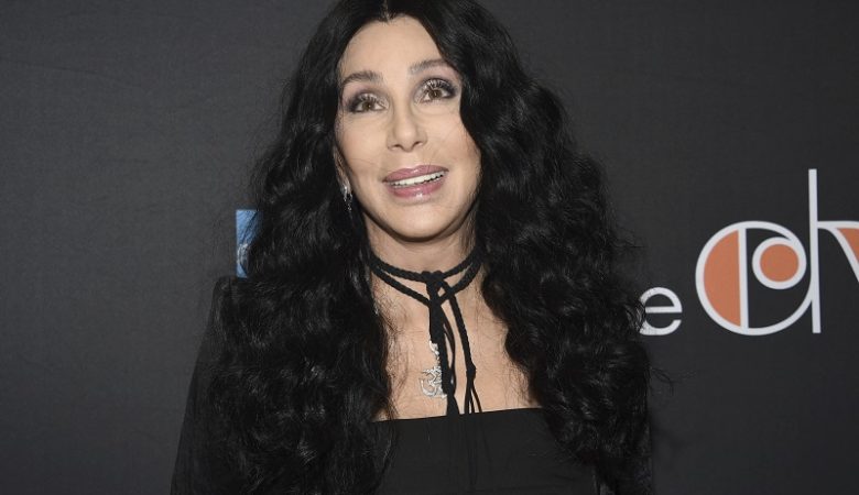 H Cher θα λανσάρει ένα νέο άρωμα